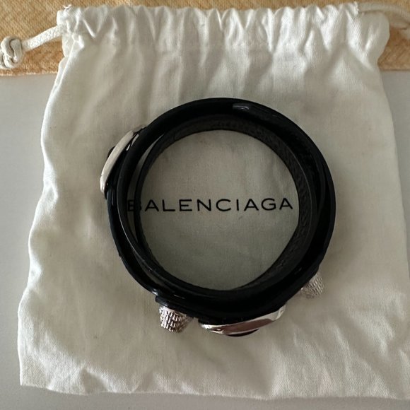 ~ EUC AUTHENTIC Balenciaga Triple Tour Arena Leather Bracelet~ - Picture 2 of 2